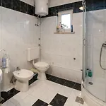 Ksenija Apartment Kornic
